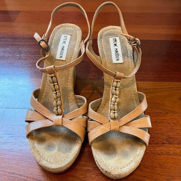 Steve Madden Tan Strappy Beaded Wedge Sandals, Size 8-8.5 - Picture 2 of 4